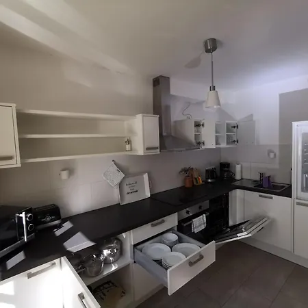 Inselhaus Werder Erna * Werder (Havel)